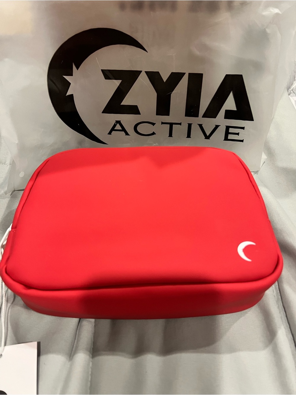 ZYIA Red Travel Cosmetic Case with Ribbon Accent